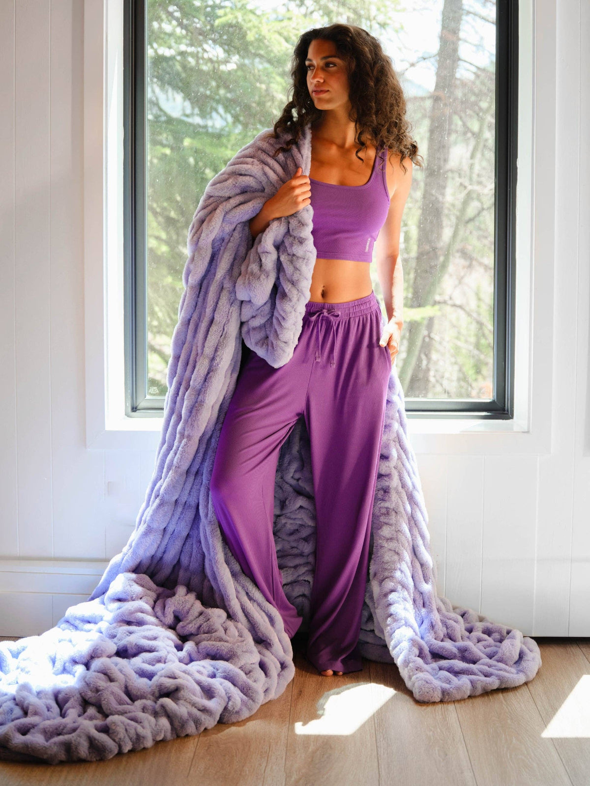 Comfrt Dreamer Blanket – Medium | Ultra-Soft Oversized Plush Blanket