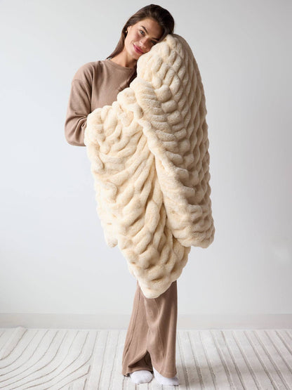 Comfrt Dreamer Blanket – Medium | Ultra-Soft Oversized Plush Blanket